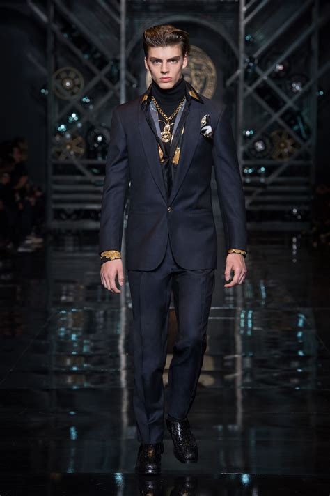 versace completo uomo|Men's Fashion Collections .